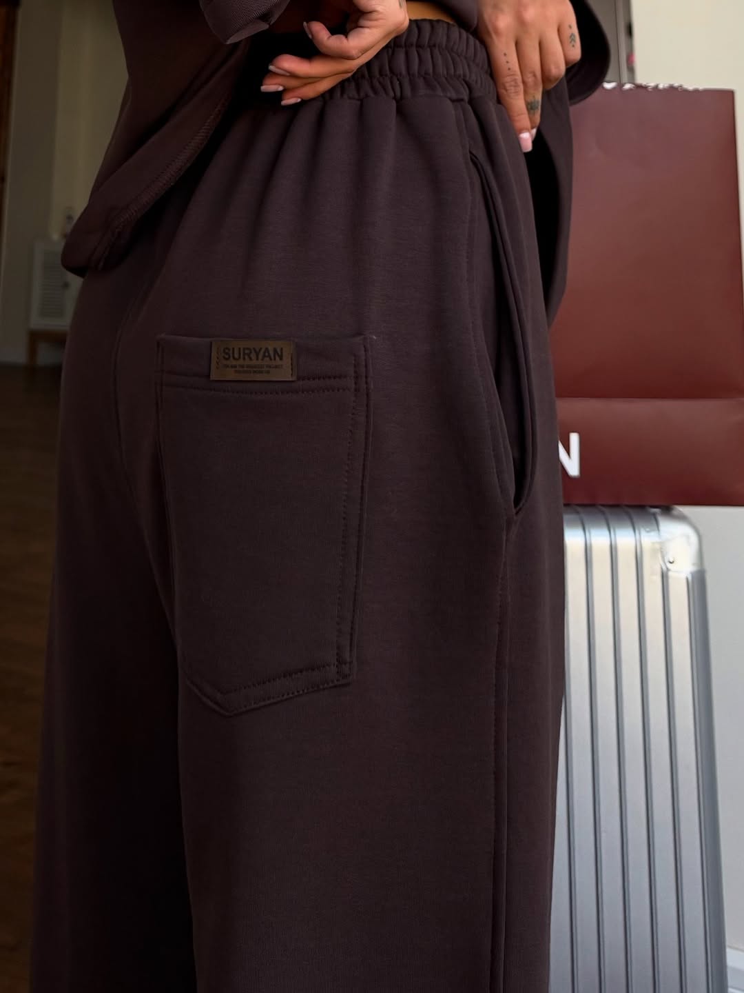 SURYAN TRACKSUIT